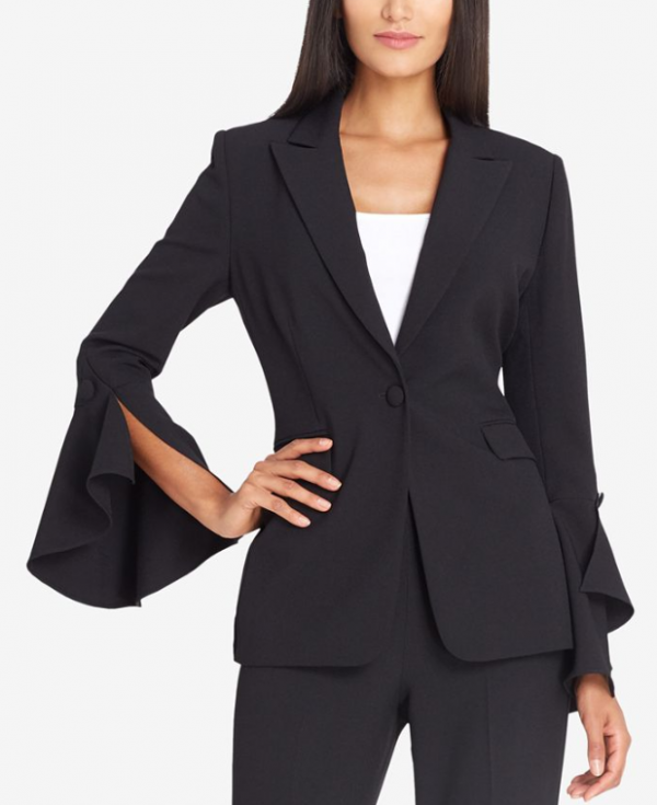 Jas blazer dengan aksen lengan belled